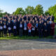 Ein Gruppenfoto von allen geehrten beim Feuerwehrehrentag.