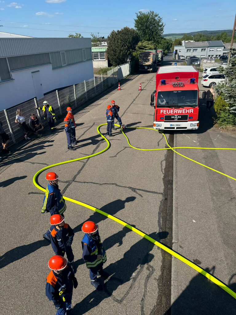 Übung der Jugendfeuerwehr Mogendorf