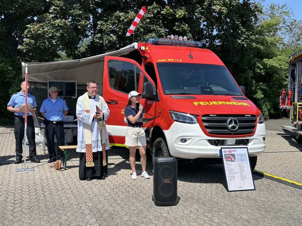 Segnung der Fahrzeuge